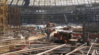 Luzhniki Stadı inşaatı üzerinde çalışmak 