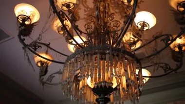 Disneyland Paris Phantom manor avize