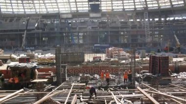 Luzhniki Stadı inşaatı üzerinde çalışmak 