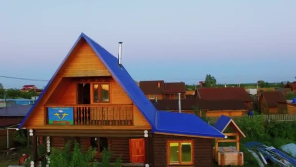 Country house at summer — Stock Footage Country house at summer Royalty Free Stock Video