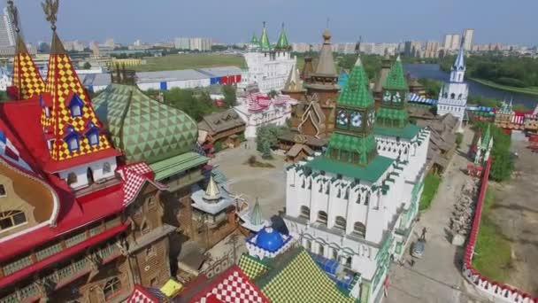 Inner courtyard Russkoe Podvorje of Kremlin — Stock Video