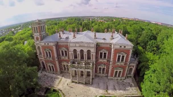 Exterior of country estate Vorontsova-Dashkova — Stock Video