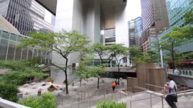 Küçük park ve New York gökdelen