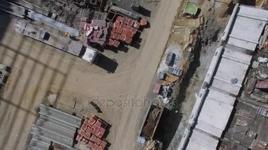 İnşaat malzemeleri inşaat alanına Stadyumu tarih arasında kamyon