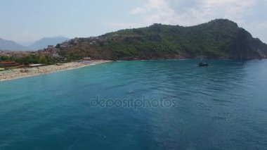 Şehir beach yakınındaki dağ yaz gün