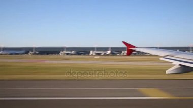 Üzerinden görüntülemek aerodrome kalkış sırasında uçak içinde