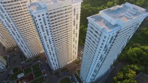 Bostadsområde på Elk island i Moskva — Stockvideo