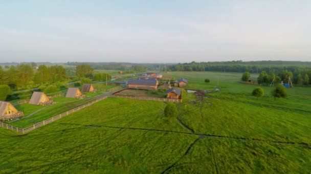 Farmer-tourist household Popov meadow — Stock Video