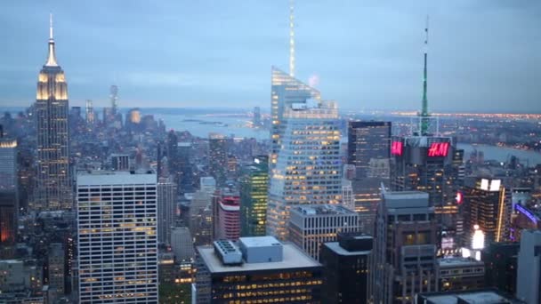 Вид с смотровой площадки высотного здания — стоковое видео