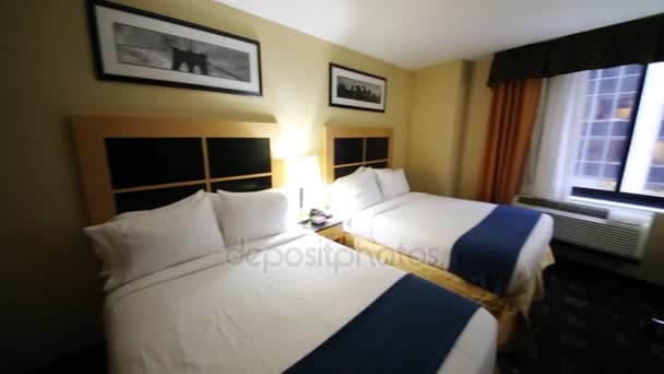 Quarto no Holiday Inn Hotel em Nova York — Vídeo de Stock