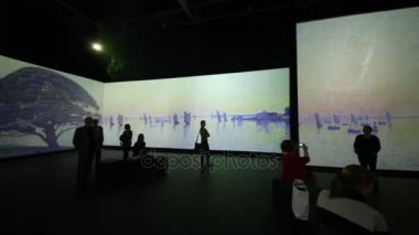 Moskova - 12 Şubat 2015: Paul Signac sanatçı Multimedya sergi büyük modernistlerden Artplay Tasarım Merkezi