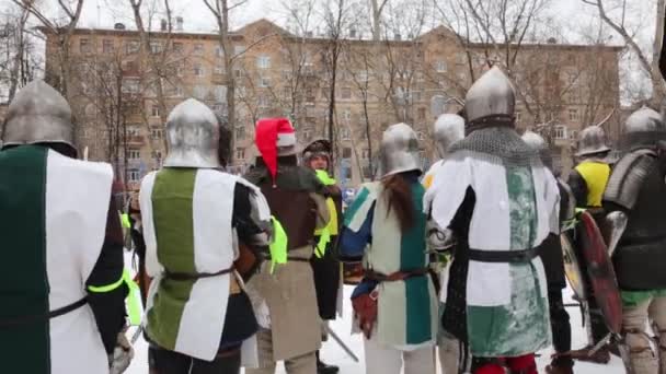 Moskova Aralık 2014 Zırh Ortaçağ Savaşçıları Görünümüne Geri Askeri Geçmişi — Stok video