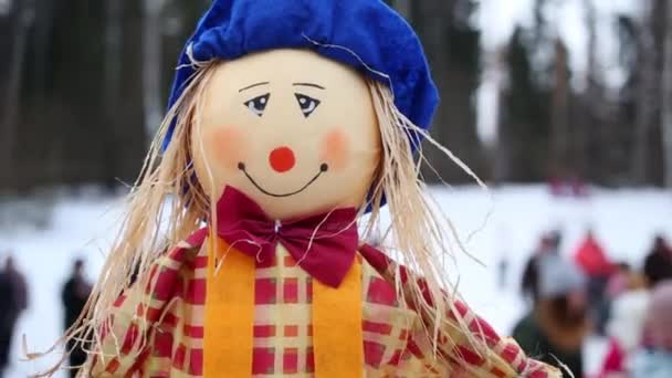 Boneka Jerami Dan Banyak Orang Yang Tidak Fokus Musim Dingin — Stok Video