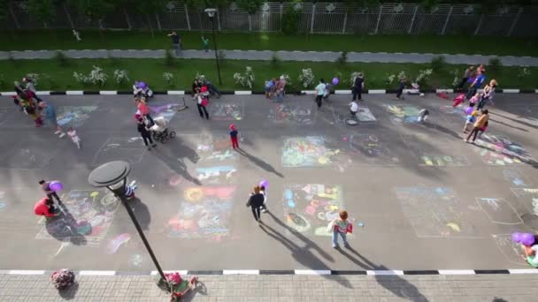 Top View Children Parents Drawing Chalk Pavement — Stock Video