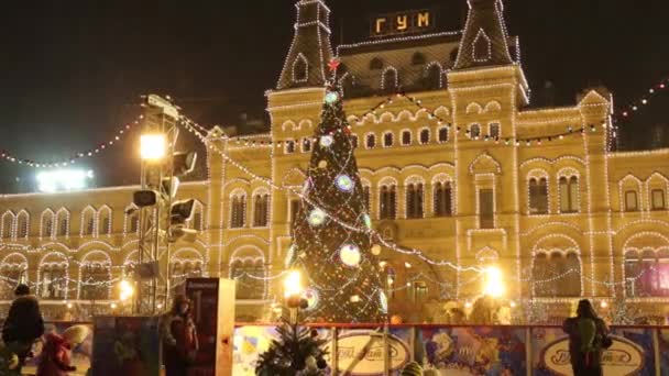 莫斯科 2015年1月4日 圣诞树附近的口香糖在红方一年一度的圣诞集市上 — 图库视频影像