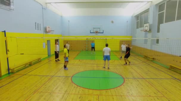 Moskau 2015 Volleyballtraining Der Erwachsenengruppe Der Sporthalle — Stockvideo