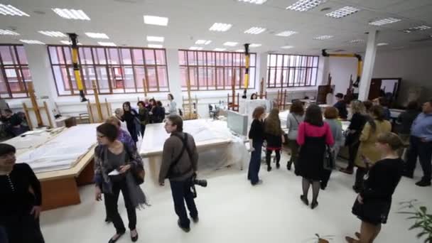 Mosca Russia Maggio 2015 Escursione Laboratorio Restauro Nel Centro Restauro — Video Stock