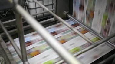 Yazdırma basımevi gazetelere üretimi için donatım.