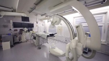 Angiograph özel ekipman ile modern cerrahi kardiyo-vasküler sınavı