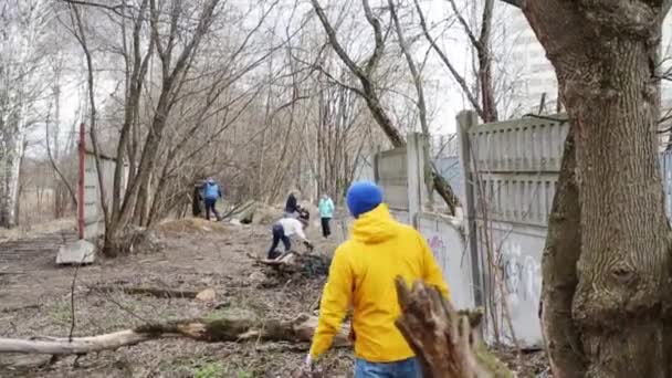 Moscou Avril 2015 Zone Propre Près Mur Dans Complexe Résidentiel — Video