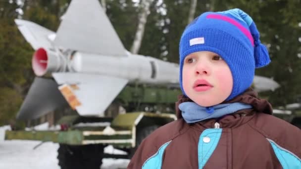 Little Boy Stands Next Mobile Missile Launcher Winter Russia — Stock Video