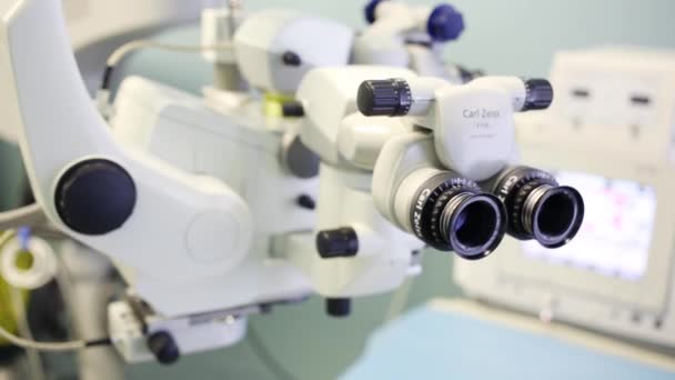 莫斯科 2015年9月1日 眼科手术的设备与卡尔蔡司透镜 德国公司专业从事光学 成立于1846年 — 图库视频影像