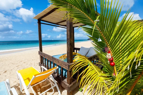 Idyllic beach at Caribbean — Stock Photo, Image