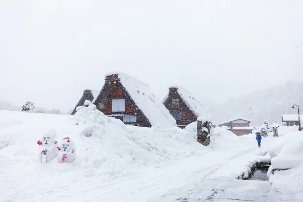 Pueblo japonés en invierno —  Fotos de Stock