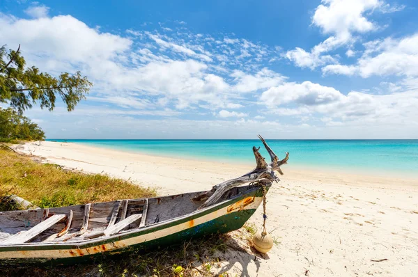 Praia idílica em África — Fotografia de Stock