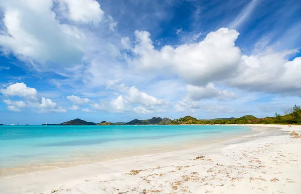 Caribbean pastoral plaj — Stok fotoğraf