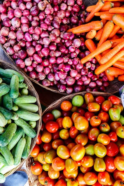 Vegetables at market — Stock Photo, Image