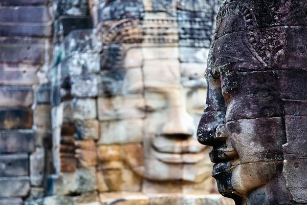 Gezichten van Tempel Bayon — Stockfoto