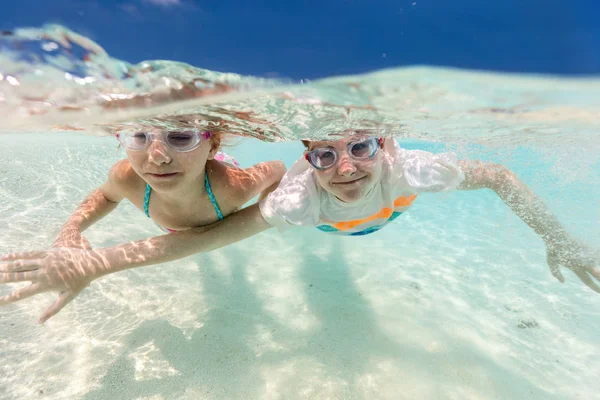 Kids on vacation — Stock Photo, Image