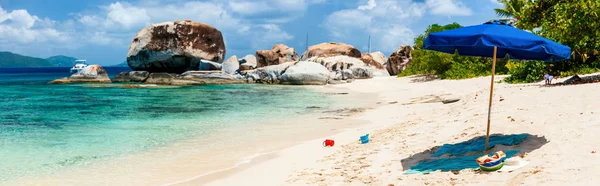 Перфектный пляж в Карибском море — стоковое фото