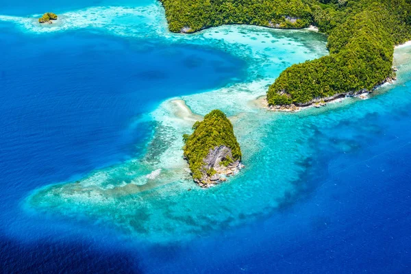 Palau eilanden van bovenaf — Stockfoto