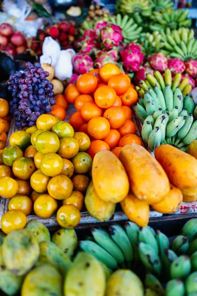 Fruits at market for sale — Stock Photo, Image