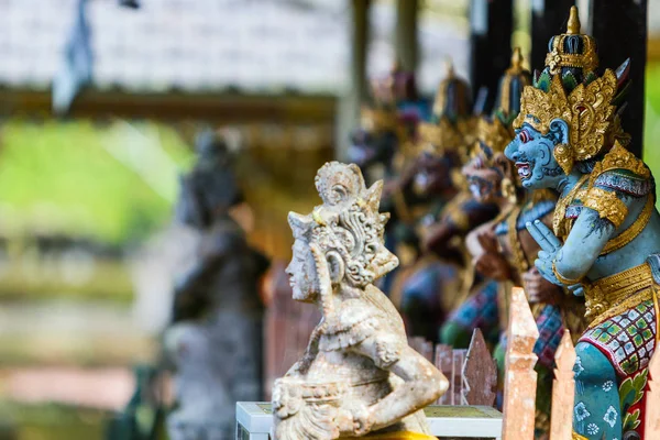 Balinese god standbeeld — Stockfoto