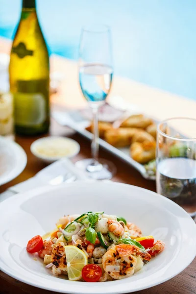 Delicious seafood lunch — Stock Photo, Image