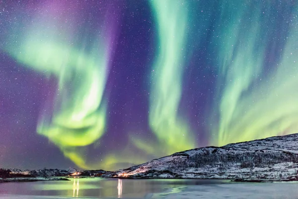 Luces boreales —  Fotos de Stock