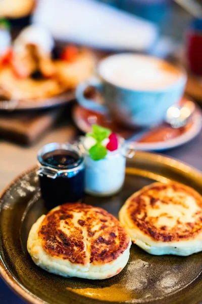 Deliziose Frittelle Fiocchi Latte Servite Colazione — Foto Stock