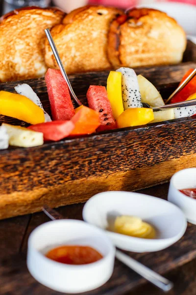 Primer Plano Deliciosa Comida Orgánica Que Sirve Para Desayuno Mesa — Foto de Stock