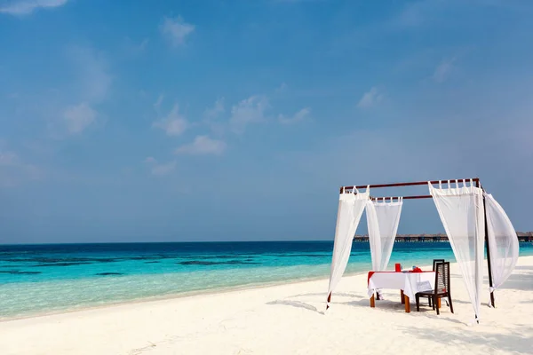 Romantisk Lyxmiddag Eller Lunch Miljö Tropisk Strand Maldiverna — Stockfoto
