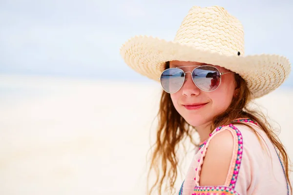 Retrato Casual Menina Livre Dia Verão — Fotografia de Stock