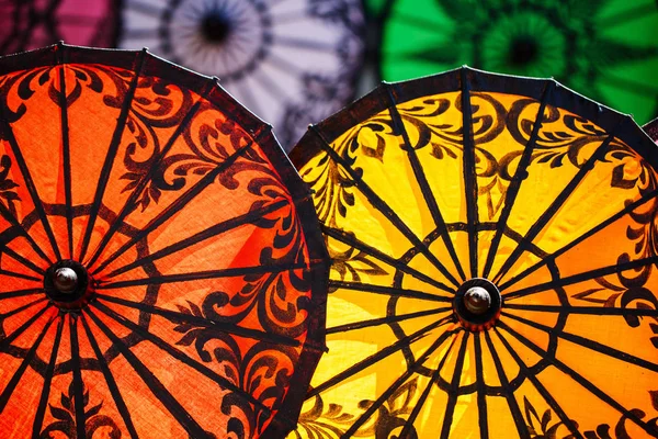 Kleurrijke Traditionele Parasols Die Handgemaakt Zijn Fabriek Myanmar — Stockfoto