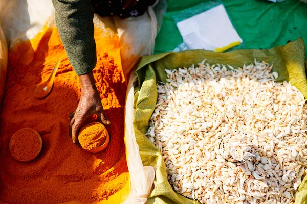 Curry Pulver Und Knoblauch Zum Verkauf Auf Dem Markt Myanmar — Stockfoto