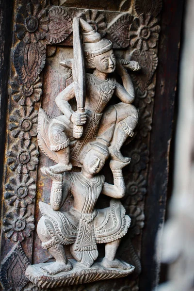 Tallados Madera Del Histórico Monasterio Budista Shwenandaw Situado Mandalay Myanmar — Foto de Stock