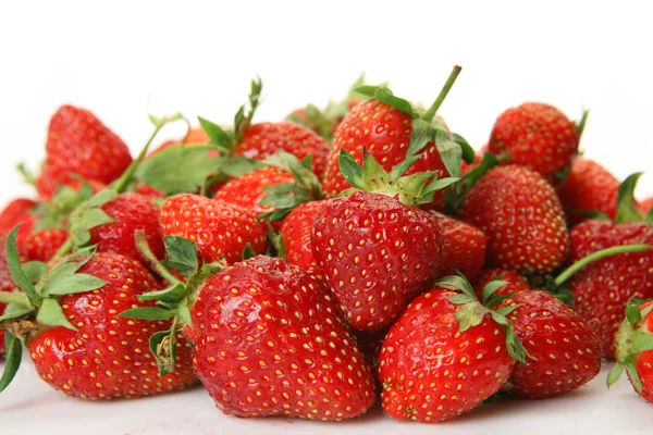 Modne jordbær til et sunt kosthold – stockfoto