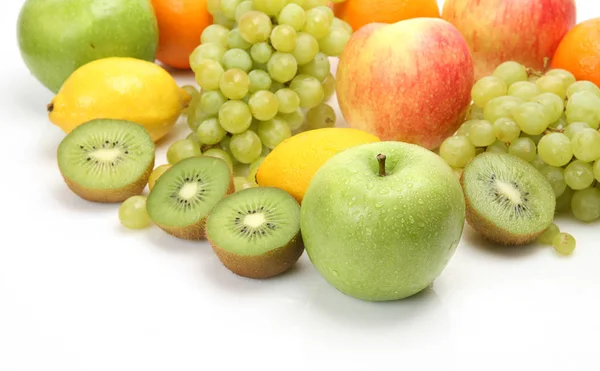 Fruits mûrs pour une alimentation saine — Photo