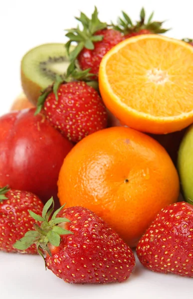 Ώριμα Φρούτα Και Μούρα Για Μια Υγιεινή Διατροφή — Φωτογραφία Αρχείου