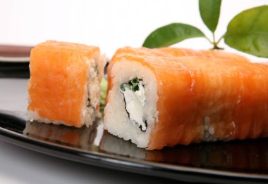 suşi pirinç ve balık